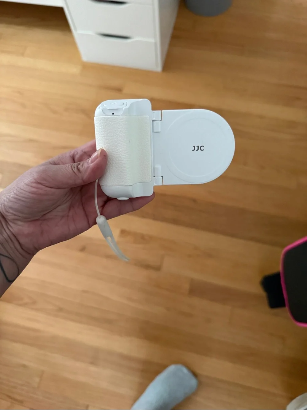 JJC White Portable Camera Grip